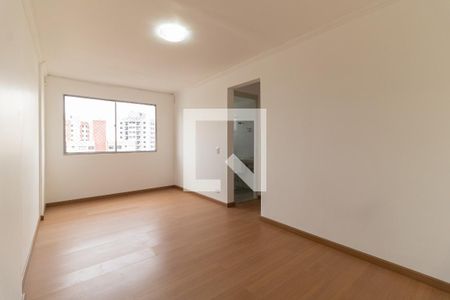 Sala de apartamento para alugar com 2 quartos, 52m² em Jardim Celeste, São Paulo