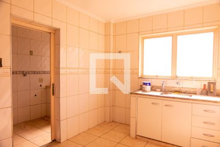 Apartamento para alugar com 96m², 3 quartos e 2 vagasCozinha