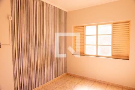 Quarto 1 de apartamento para alugar com 3 quartos, 96m² em Jardim Paulistano, Ribeirão Preto