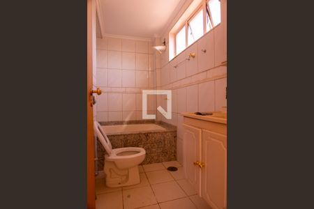 Apartamento para alugar com 96m², 3 quartos e 2 vagasBanheiro