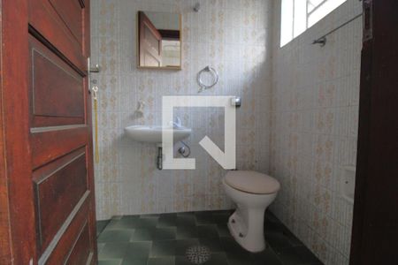 Casa à venda com 100m², 3 quartos e 1 vagaBanheiro de serviço