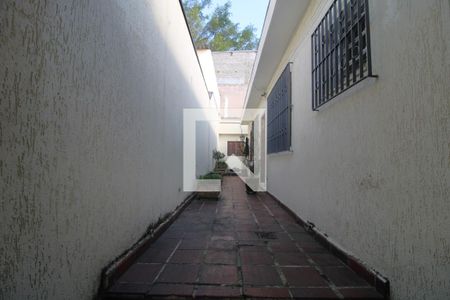 Casa à venda com 100m², 3 quartos e 1 vagaQuintal lateral