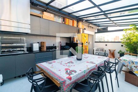 Apartamento à venda com 140m², 3 quartos e 1 vagaCobertura