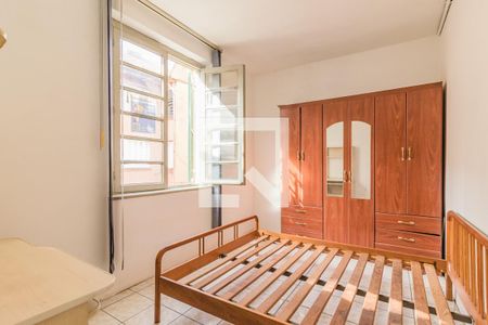 Dormitório de apartamento para alugar com 1 quarto, 30m² em Floresta, Porto Alegre