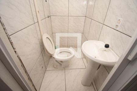 Banheiro de casa para alugar com 1 quarto, 38m² em Arroio da Manteiga, São Leopoldo