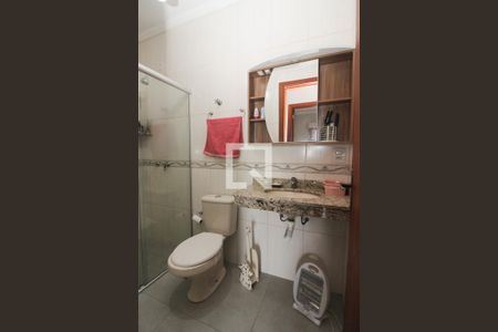 Casa de condomínio à venda com 190m², 3 quartos e 3 vagas Casa de condomínio à venda com 190m², 3 quartos e 3 vagasBanheiro Social