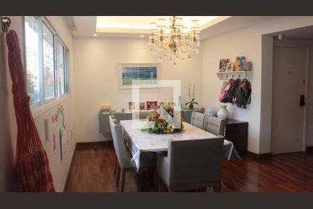 Sala 1 de apartamento à venda com 3 quartos, 160m² em Bela Vista, São Paulo