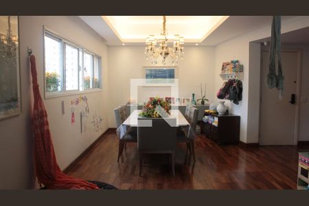 Sala 1 de apartamento à venda com 3 quartos, 160m² em Bela Vista, São Paulo