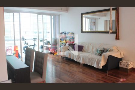 Sala 2 de apartamento à venda com 3 quartos, 160m² em Bela Vista, São Paulo
