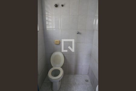 Banheiro da Suíte de casa para alugar com 2 quartos, 70m² em Lapa, São Paulo