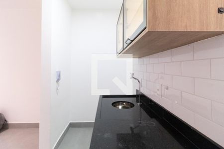 Cozinha de apartamento para alugar com 1 quarto, 25m² em Vila Matilde, São Paulo