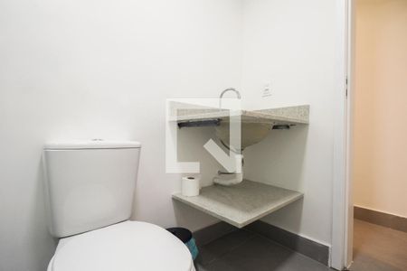 Studio para alugar com 25m², 1 quarto e sem vaga Studio para alugar com 25m², 1 quarto e sem vagaBanheiro