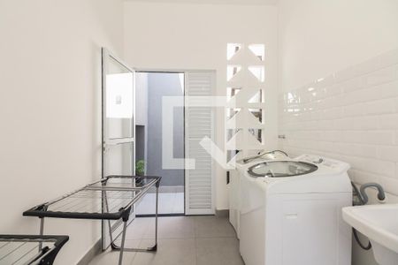 Studio para alugar com 25m², 1 quarto e sem vaga Studio para alugar com 25m², 1 quarto e sem vagaCondomínio - Lavanderia