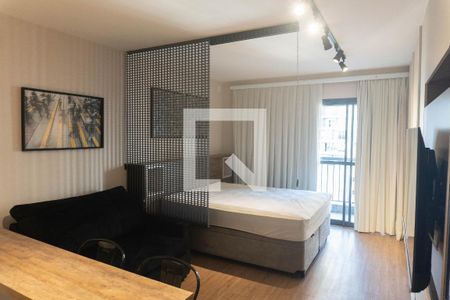 Studio à venda com 42m², 1 quarto e sem vaga Studio à venda com 42m², 1 quarto e sem vagaStudio