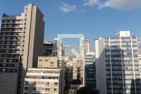 Studio à venda com 42m², 1 quarto e sem vaga Studio à venda com 42m², 1 quarto e sem vagaVista da Sacada