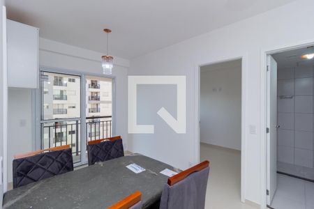 Apartamento para alugar com 38m², 2 quartos e sem vaga Apartamento para alugar com 38m², 2 quartos e sem vagaSala
