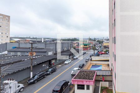 Vista de apartamento à venda com 2 quartos, 58m² em Quitaúna, Osasco