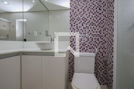 Apartamento à venda com 123m², 3 quartos e 2 vagas Apartamento à venda com 123m², 3 quartos e 2 vagasBanheiro da Suíte 2