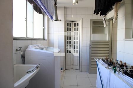 Apartamento à venda com 112m², 3 quartos e 2 vagasÁrea de serviço 