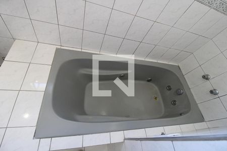 Apartamento à venda com 112m², 3 quartos e 2 vagasDetalhe do banheiro da suíte 