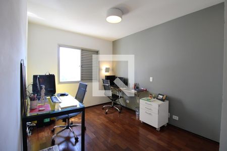 Apartamento à venda com 112m², 3 quartos e 2 vagasQuarto 2