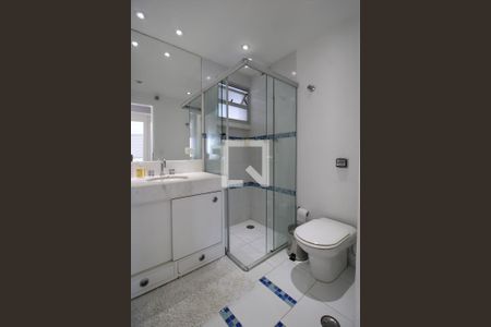 Apartamento à venda com 112m², 3 quartos e 2 vagasBanheiro social 