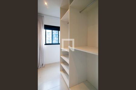 Closet Quarto 1 Suíte de apartamento à venda com 1 quarto, 77m² em Vila Congonhas, São Paulo