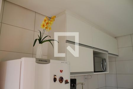 cozinha de apartamento para alugar com 1 quarto, 39m² em Setor Bueno, Goiânia