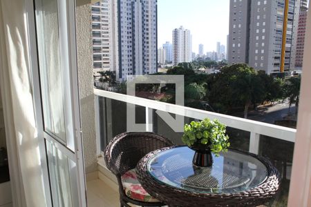 varanda de apartamento para alugar com 1 quarto, 39m² em Setor Bueno, Goiânia