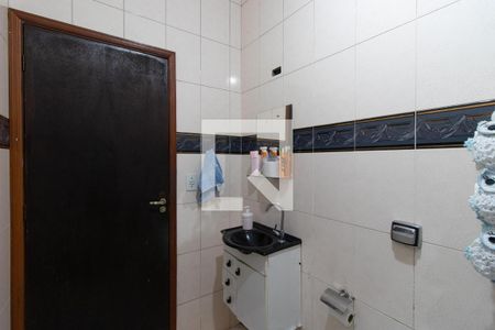 Banheiro 1 de casa à venda com 3 quartos, 250m² em Jardim Brasil, São Paulo
