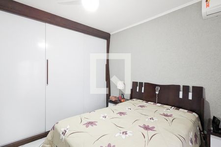 Casa à venda com 240m², 3 quartos e 3 vagasQuarto da suíte