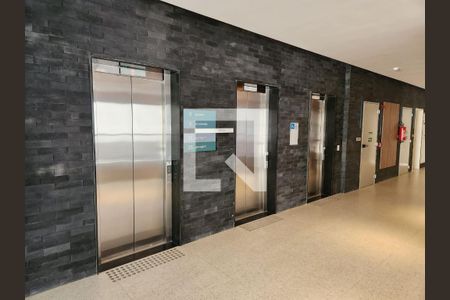 Studio para alugar com 27m², 1 quarto e sem vagaElevadores