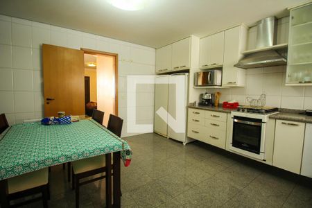 Cozinha de apartamento para alugar com 3 quartos, 123m² em Tatuapé, São Paulo