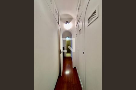 Corredor  de apartamento à venda com 2 quartos, 65m² em Leblon, Rio de Janeiro
