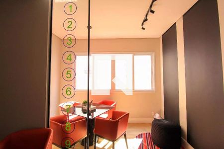 Apartamento à venda com 34m², 2 quartos e sem vaga Apartamento à venda com 34m², 2 quartos e sem vagaHome Office