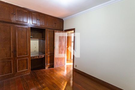 Apartamento à venda com 440m², 4 quartos e 5 vagas Apartamento à venda com 440m², 4 quartos e 5 vagasQuarto 3
