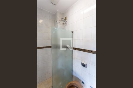 Apartamento à venda com 440m², 4 quartos e 5 vagas Apartamento à venda com 440m², 4 quartos e 5 vagasBanheiro Social do Terraço/Churrasqueira