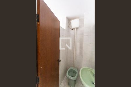 Apartamento à venda com 440m², 4 quartos e 5 vagas Apartamento à venda com 440m², 4 quartos e 5 vagasBanheiro da Suíte 2