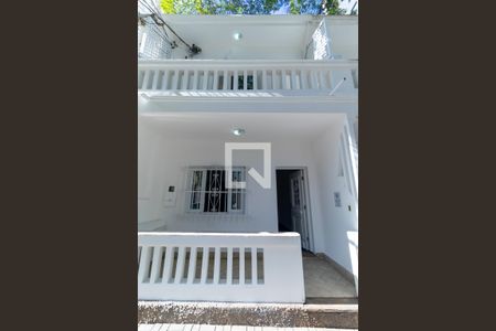 Apartamento para alugar com 160m², 2 quartos e 1 vagaFachada