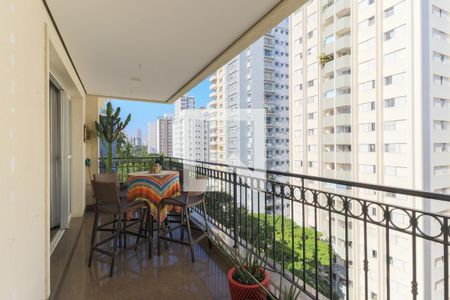 Apartamento à venda com 200m², 3 quartos e 3 vagasVaranda da Sala