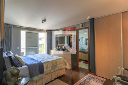 Apartamento à venda com 200m², 3 quartos e 3 vagasSuíte 1