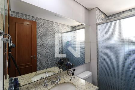 Apartamento à venda com 200m², 3 quartos e 3 vagasBanheiro da Suíte 3