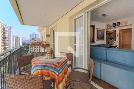 Apartamento à venda com 200m², 3 quartos e 3 vagasVaranda da Sala