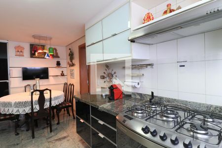 Apartamento à venda com 200m², 3 quartos e 3 vagasCozinha