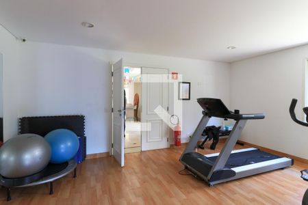 Apartamento à venda com 200m², 3 quartos e 3 vagasÁrea comum - Academia