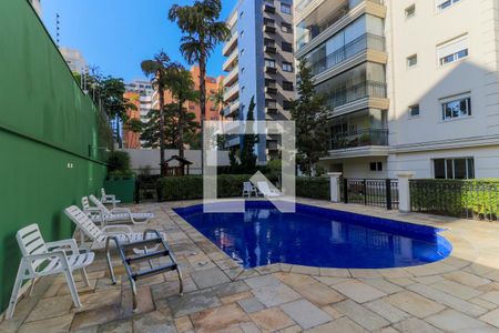 Apartamento à venda com 200m², 3 quartos e 3 vagasÁrea comum - Piscina