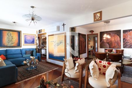 Apartamento à venda com 200m², 3 quartos e 3 vagasSala