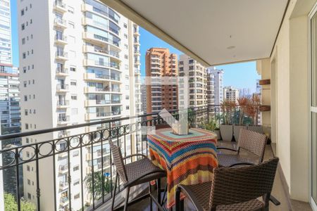 Apartamento à venda com 200m², 3 quartos e 3 vagasVaranda da Sala