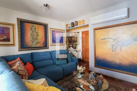 Apartamento à venda com 200m², 3 quartos e 3 vagasSala