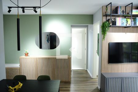 Sala de apartamento para alugar com 2 quartos, 47m² em Vila Monte Serrat, Cotia